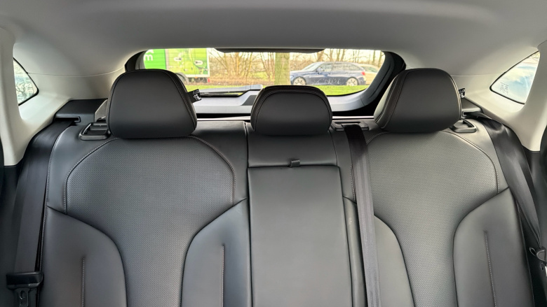 MG HS 1.5 T-GDI Trophy 5dr DCT Petrol Hatchback